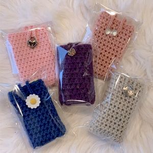 Crochet Tissue Pouch